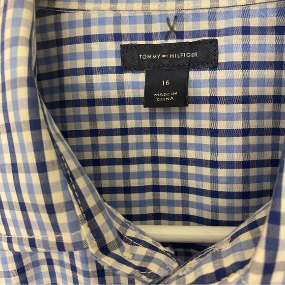 Tommy Hilfiger youth boys Navy plaid long sleeve button up preppy dress shirt 16 - Picture 6 of 8
